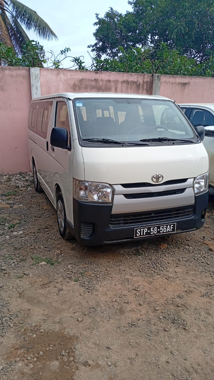 Toyota Hiace
